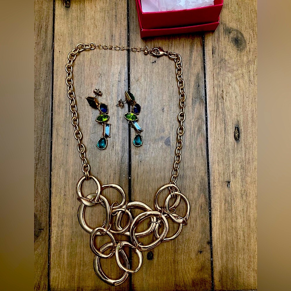 Avon earrings and necklace